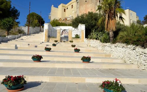 Villa Castelli: Tour a piedi dei punti salienti con degustazione di olio d'oliva