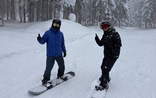 Hokkaido Rusutsu Ski Resort Private Ski Lessons: Officially Registered Ski School, Internationally Certified Professional Coaches, Chinese and English, Mobile Photography Service