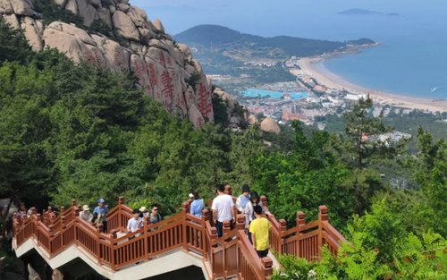 Pribadong Paglilibot sa Buong Araw sa Qingdao Laoshan National Scenery Spot