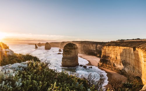 Great Ocean Road and 12 Apostles Day Tour