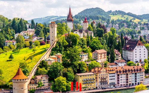 Historisches Museum Luzern & Spreuer Bridge Half-day  Tour