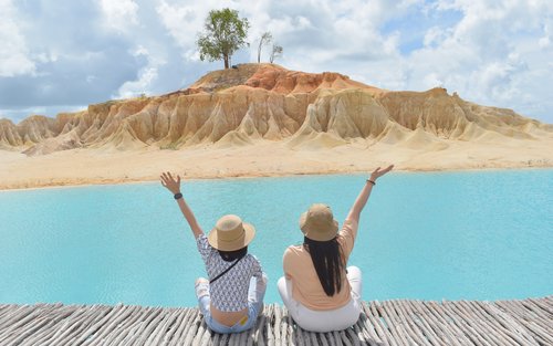 Bintan Private Full-Day Gurun Pasir & Blue Lake Tour