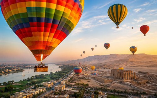 Sunrise Hot Air Balloon Ride Experience in Luxor