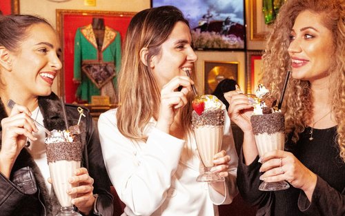 Pengalaman makan di Hard Rock Cafe Vienna dengan menu set