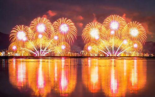 熱海花火日帰りツアー：箱根＆大室山＆鎌倉ルート選択可能（ホテル送迎オプションあり）