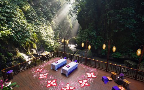 Essence Spa sa Nandini Jungle ng Hanging Gardens