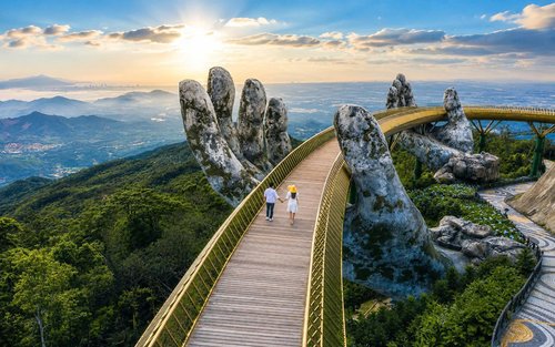 巴拿山 & 佛手橋一日遊（可選晚間出發）