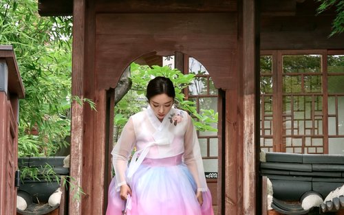 "Princess Hanbok" Pengalaman Sewa Hanbok & Sesi Foto