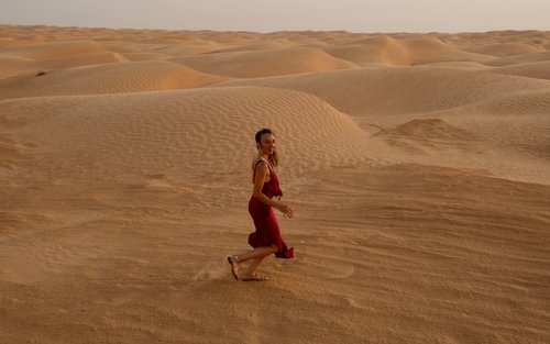 Exploración de día completo del desierto de Tataouine y Ksar Ghilane
