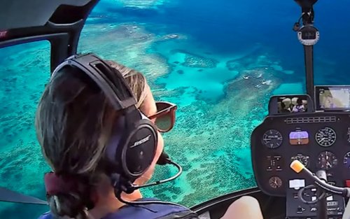 Volo panoramico in elicottero sulla Grande Barriera Corallina da Cairns