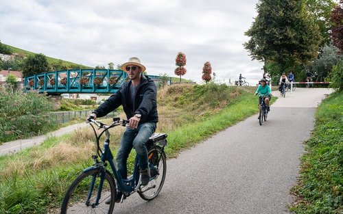 Champagne E-Bike Day Tour mula sa Reims o Epernay