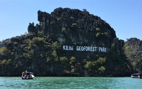 兰卡威丹绒鲁海滩红树林之旅