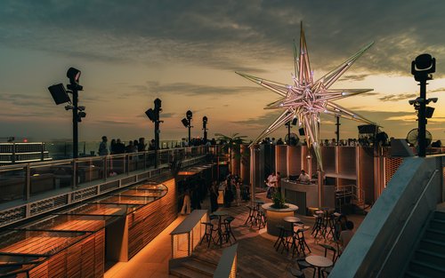 Best restaurants in Marina Bay Sands Skypark Observation Deck ...