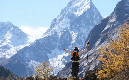 Sichuan Siguniang Mountain, Bipenggou, Dagu Glacier 3-Day Tour for 2-8 People
