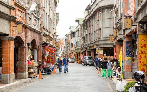 桃園大溪＆鶯歌＆源鮮智慧農場一日遊（台北出發）