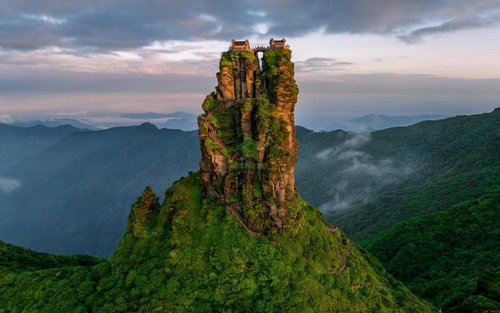 Full-day Nature and Cultural Tour of Mount Fanjing, Guiyang