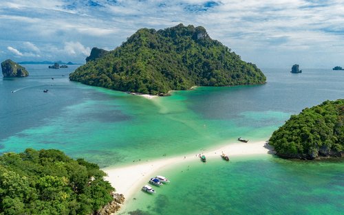 Celodenní výlet na 4 ostrovy Krabi se šnorchlováním a skákáním po ostrovech