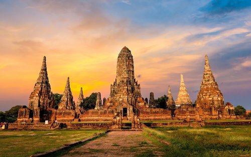 Tour de um Dia Inteiro pelo Parque Histórico de Ayutthaya e Palácio Real de Bang Pa-In