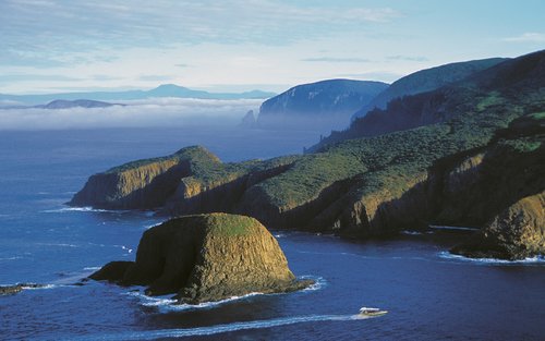 Bruny Island Wilderness Cruise Day Tour from Hobart or Kettering