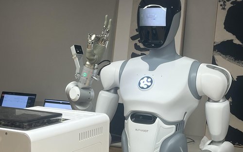 Shenzhen Future Tech Tour: Robots, 3D Printing & Drone Delivery