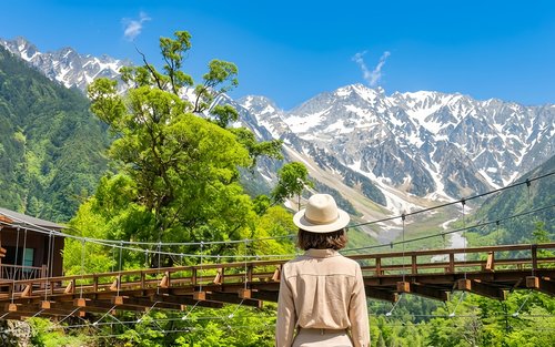 Experiència de senderisme secreta de dia complet a Kamikochi