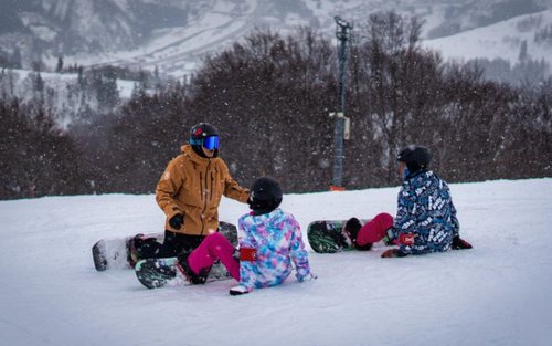 Leçon privée de ski et de snowboard à Yuzawa