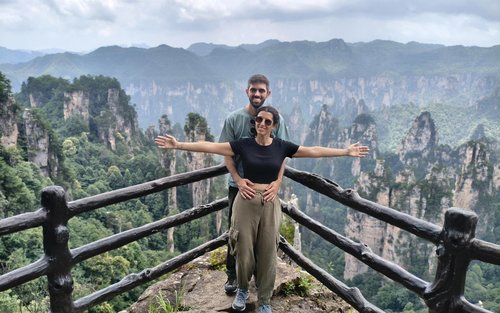 Tiket Taman Hutan Zhangjiajie + perkhidmatan pemandu pelancong berbilang bahasa