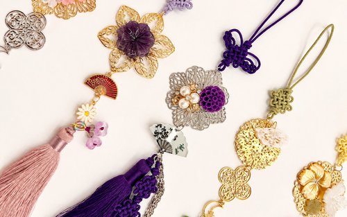 Create Your Own Korean Souvenir - Norigae keyring