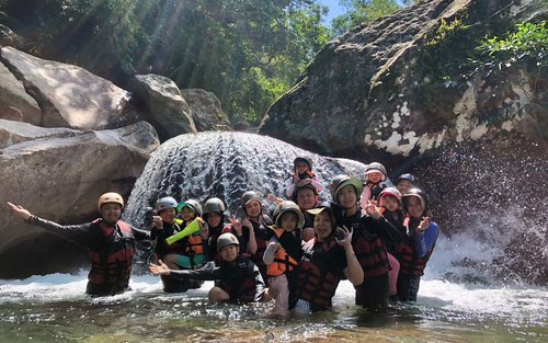 Experiência de canyoning em Nanshan Nagu, um paraíso secreto em Yilan