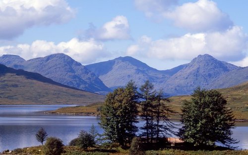 Scottish Highlands and Loch Ness Tour from Glasgow