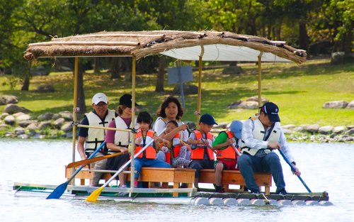 Đài Đông｜Hoạt động dưới nước tại Đầm Dapo, Trì Thượng｜SUP chèo ván đứng・Chèo thuyền kayak・Thuyền bè tre tạo hình