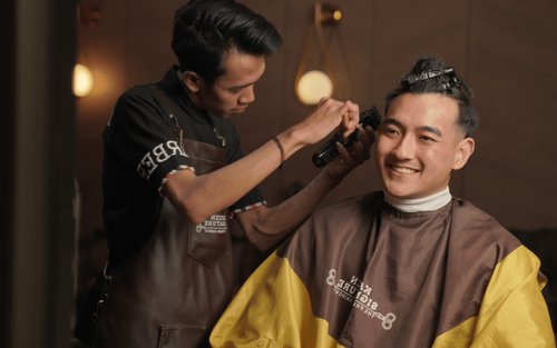 Kaizen Barbershop Mall Artha Gading di Jakarta