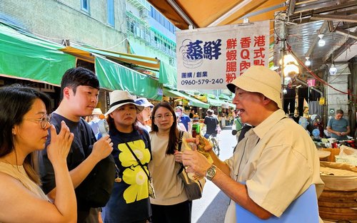台北: 大稻埕传统市场与台湾道地料理教室