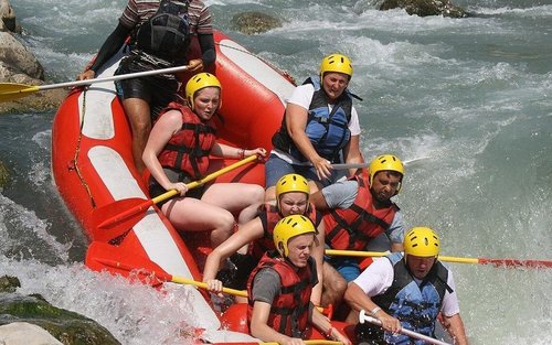 Antalya Monster Combo túra szörny dzsippel, raftinggal és zipline-nal