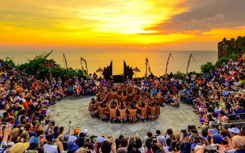 Garuda Wisnu Kencana , Tanah Barak & Uluwatu Sunset ,Kecak Dance