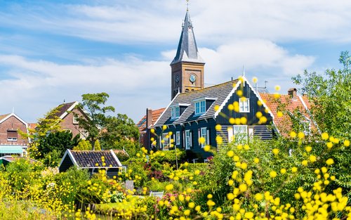 Volendam, Marken & Windmills of Zaanse Schans Tour from Amsterdam
