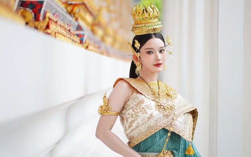 Nana Thai Costume & Photo in Bangkok