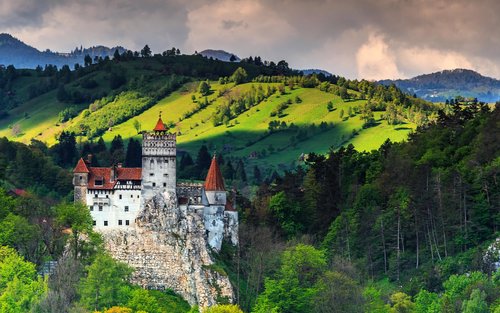 Dracula's Castle, Peles Castle and Brasov Tour from Bucharest