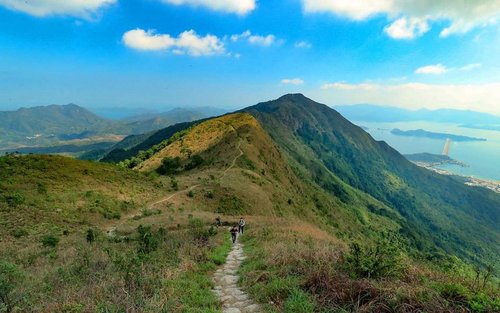 Explore Shui Lau Wo and Sha Lo Tung: A Firefly Tour
