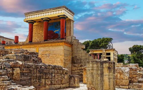 Rethymnon Knossos Palace & Heraklion Museum One-Day Tour