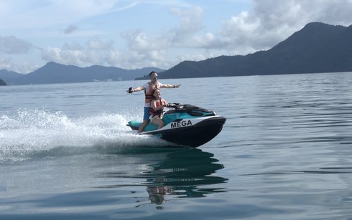 Εκδρομή με τζετ σκι στα νησιά Pulau Dayang Bunting και Langkawi από την Mega Water Sports