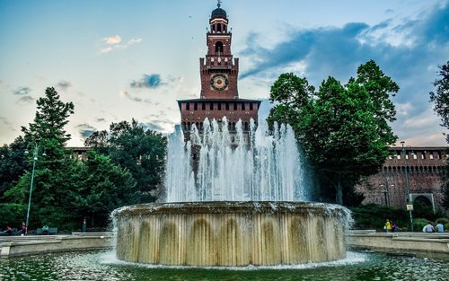 Tiket Istana Sforza di Milan