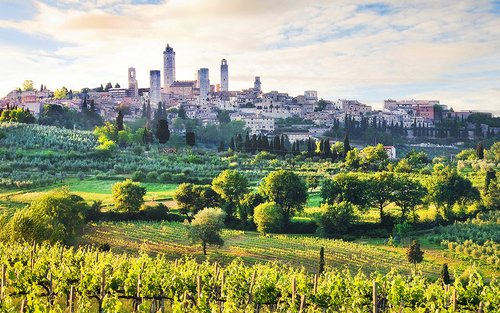 Highlights of Tuscany: Siena, San Gimignano, Chianti and Pisa