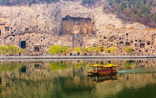 Luoyang Must-See: Shaolin Temple & Longmen Grottoes One-Day Tour