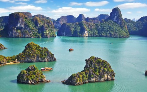 Gemeinsamer Minibus-Transfer von Hanoi nach Ha Long und umgekehrt