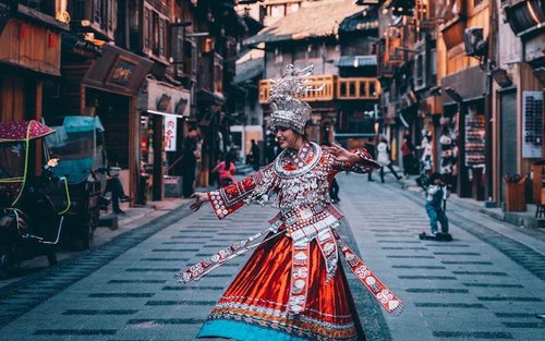 5-Day Guiyang Huangguoshu Waterfall and Miao Village Tour