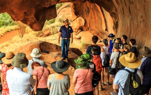 Uluru Guided Day Tour from Alice Springs or Ayers Rock Resort