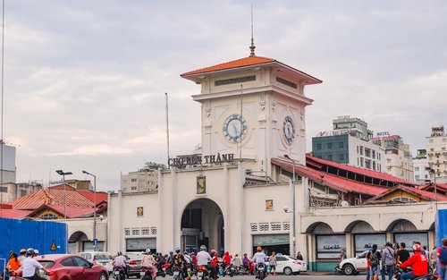 Tour guidato culturale di Ho Chi Minh: Mercato di Ben Thanh e Museo 