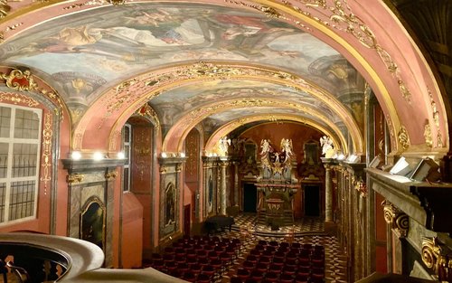 Классический концерт в Зеркальной часовне в Праге