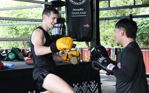 Classe de Muay Thai al gimnàs Boon Lanna Muay Thai